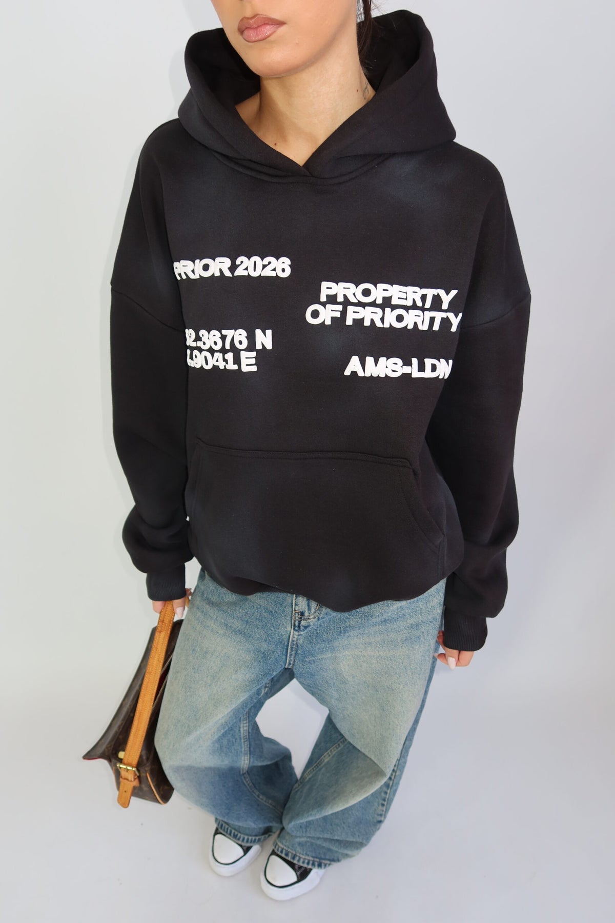 Priority hoodie black
